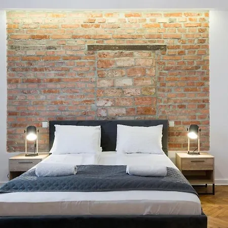 Fancy With Lift And A/c Krakow