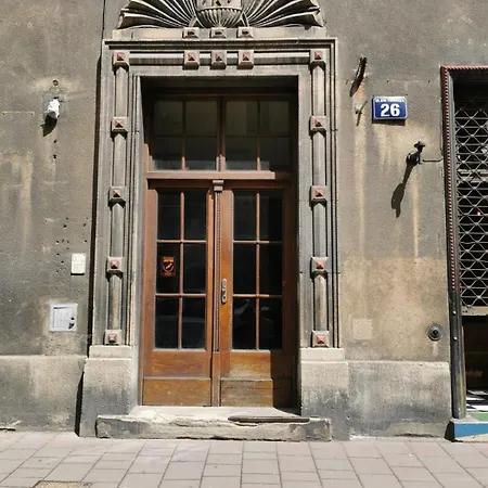 Apartment Fancy With Lift And A/c Krakau